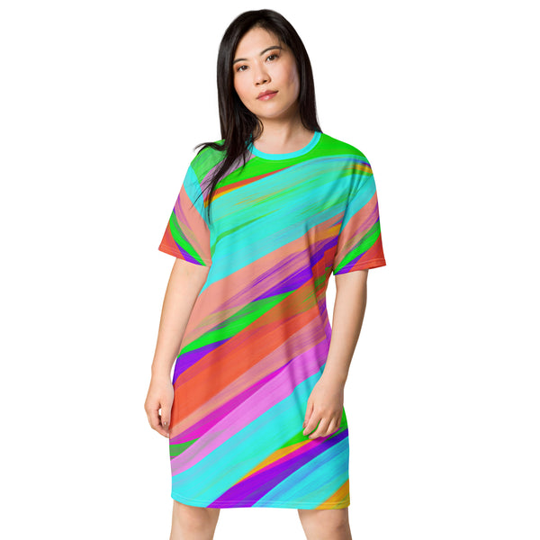 Harajuku oversize t-shirt dress in hedeko kei bright colourful paint stripes. Wearable art. Yume kawaii fashion, clubbing outfit. Strpy ravewear and clubbing outfit. Rainbowcore aesthetic