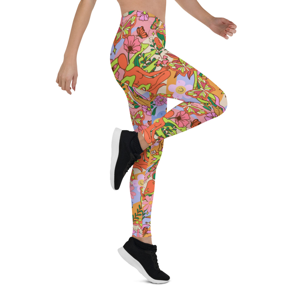 Groovy Flowers Yoga Leggings Women, 70s Retro Floral High Waisted Pant