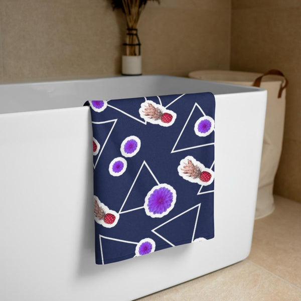 Patterned Towel | Navy Blue | Fruity Floral
