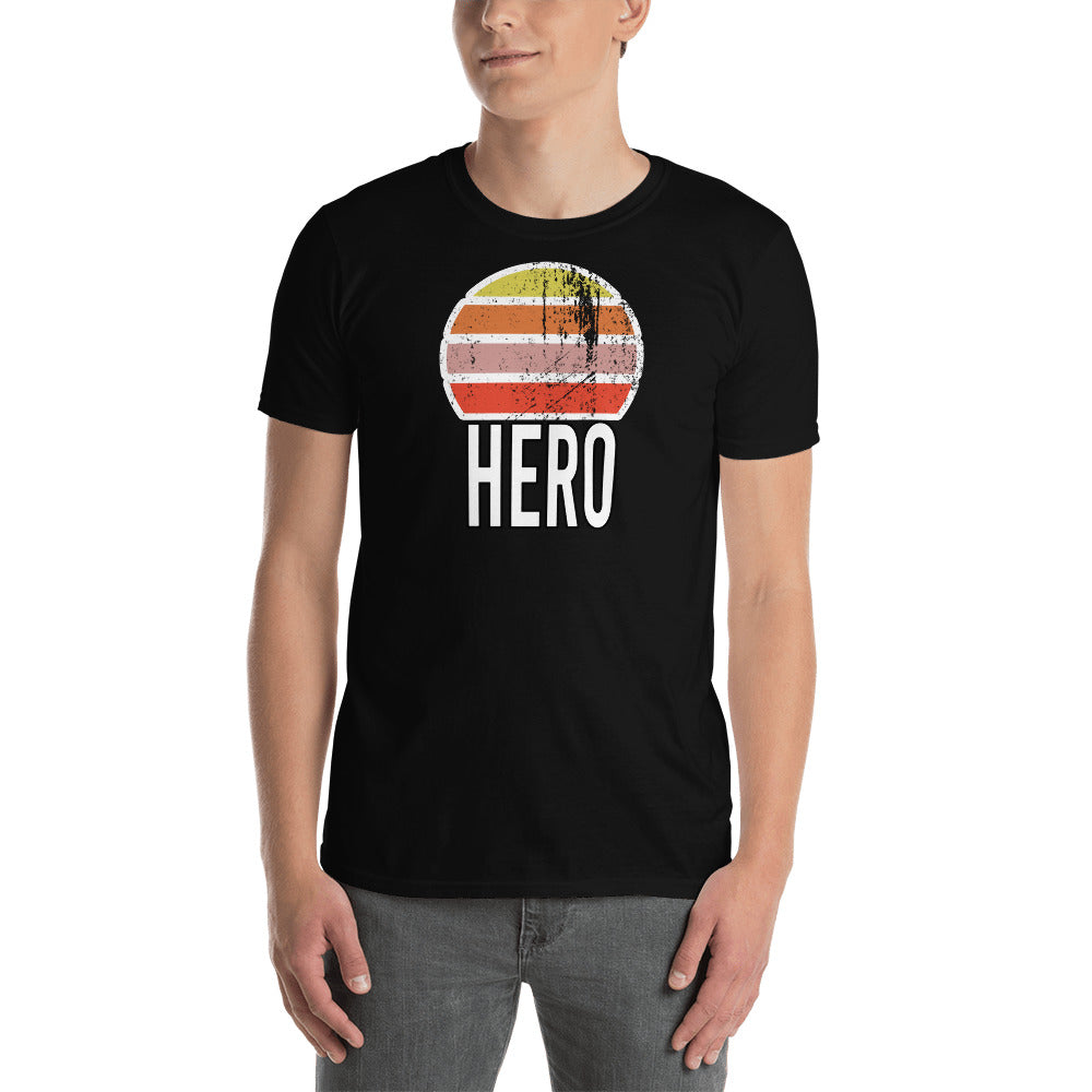 Camiseta unisex de manga corta Hero Vintage Sunset